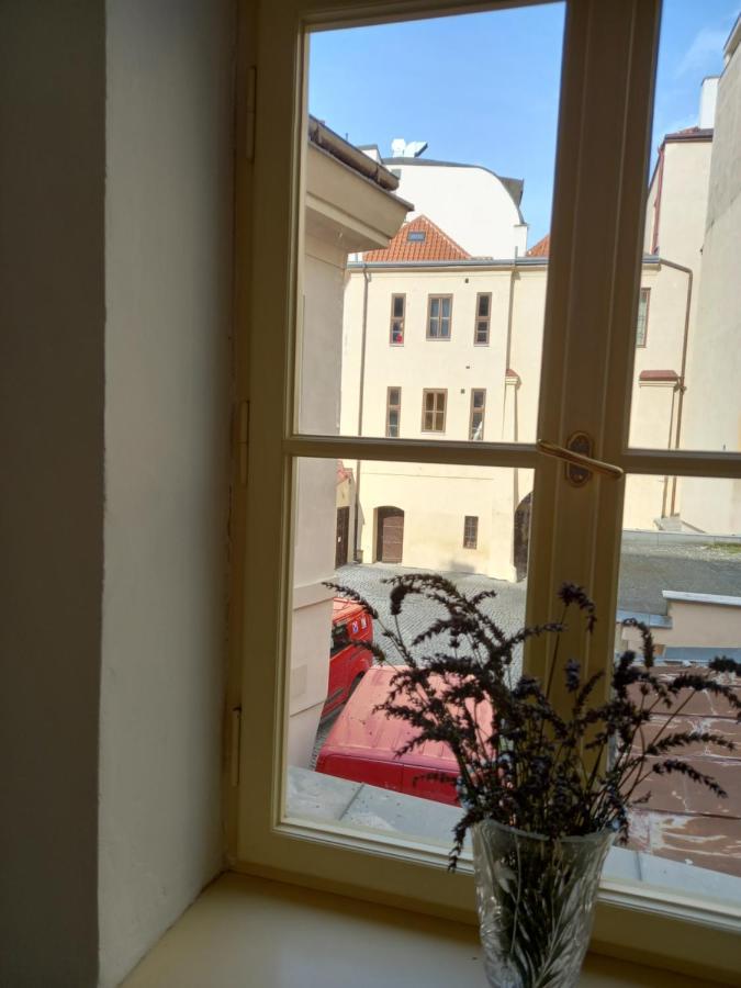 Old Town Apartment Praag Buitenkant foto