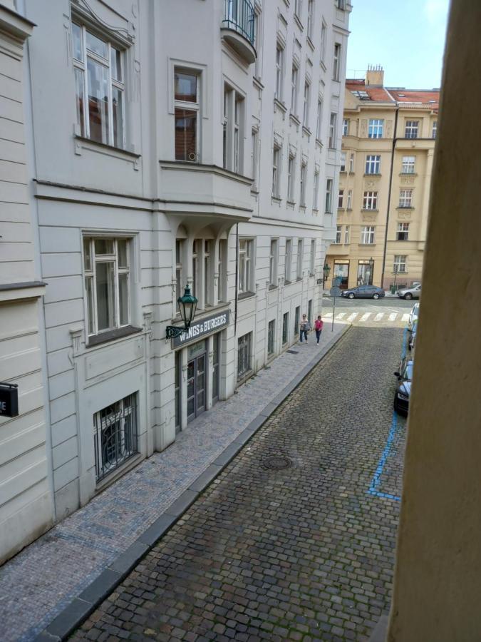 Ariana Old Town Appartement Praag Buitenkant foto